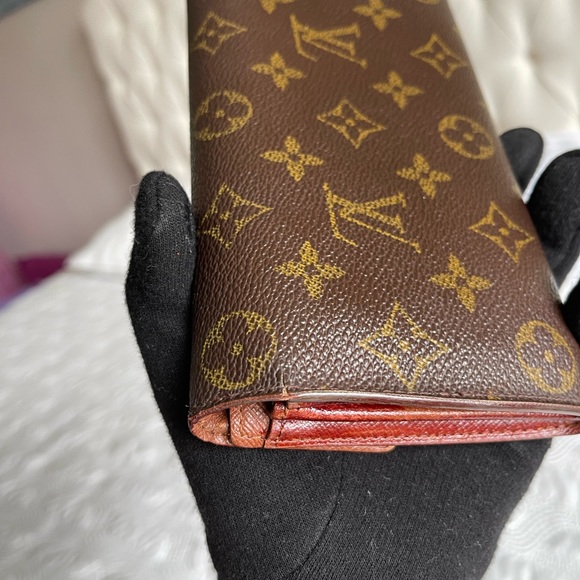 Authentic LOUIS VUITTON
Monogram - Picture 10 of 16